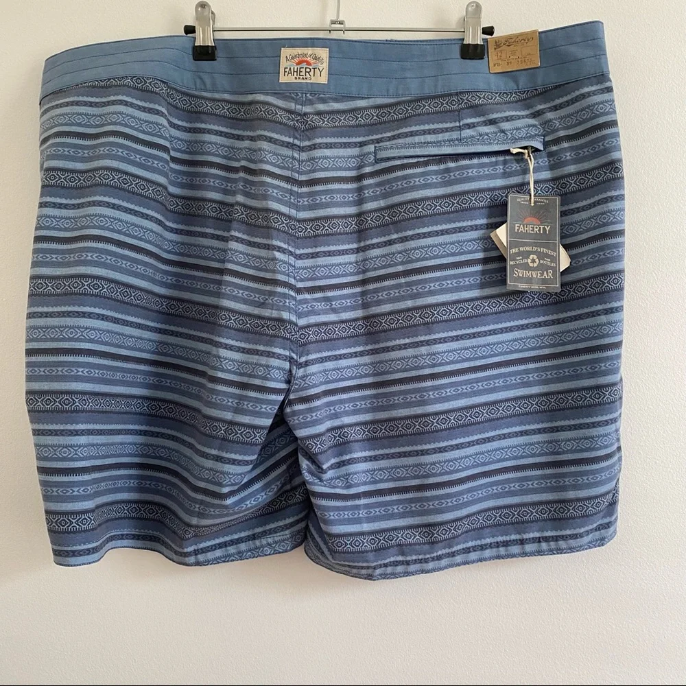 NWT Faherty Classic Boardshort 7” in Blue Falls Ikat sz XX-Large / 42 Drawstring